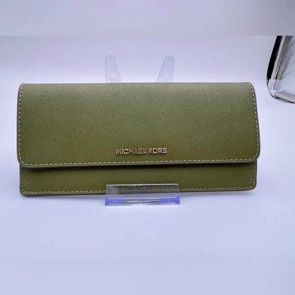 Michael Kors Jet Set Large Saffiano Leather Snap-Front Wallet - Picture 1 of 8